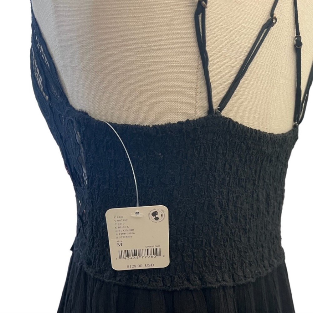 NWT Free People One Adella Maxi Dress in Black NWT
Size Medium - Picture 7 of 9